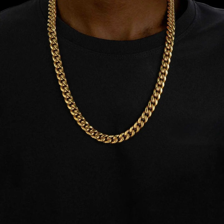 10MM 14K Solid Yellow Gold Cuban Link Chain Neck View