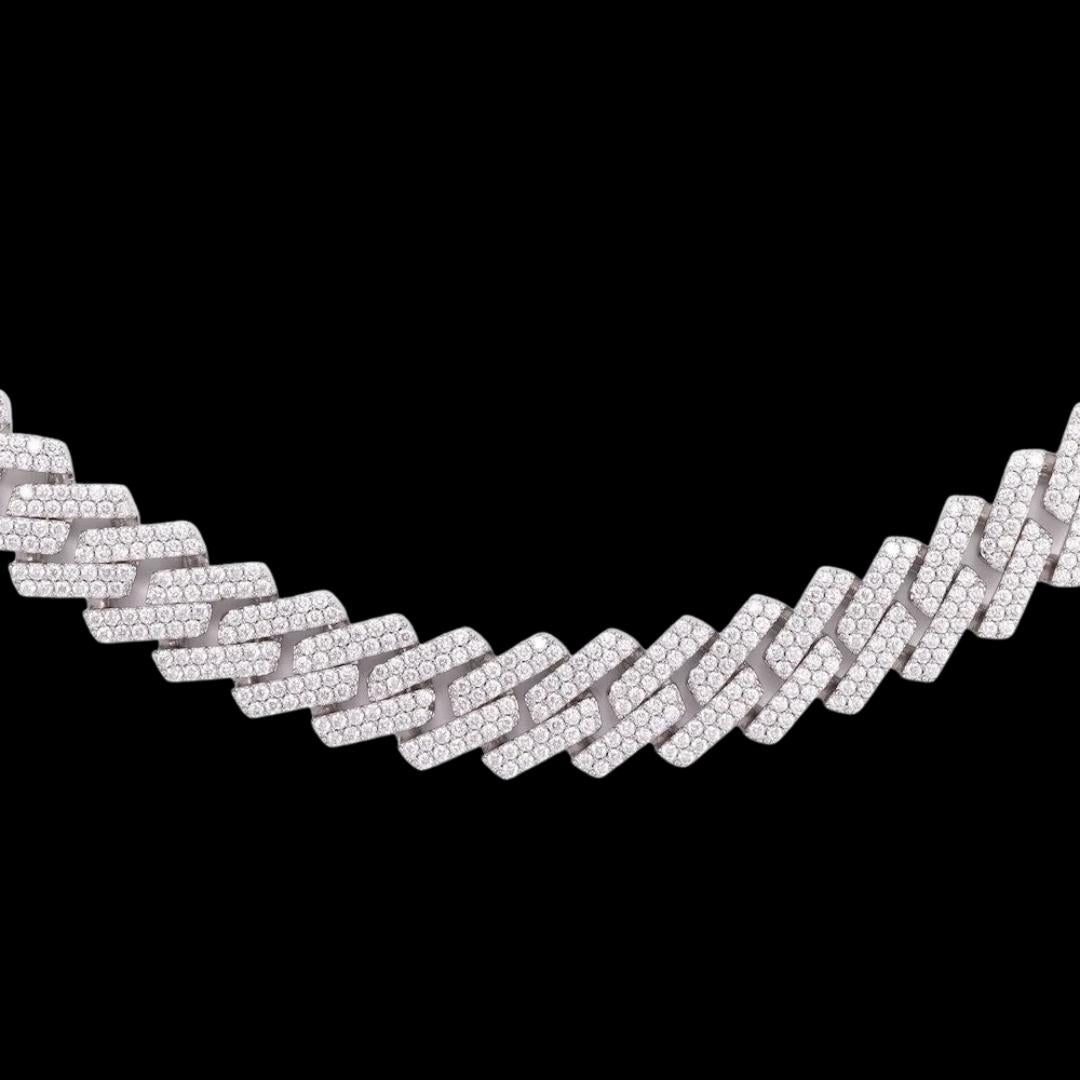 14K Gold 15MM 2-Row Round Moissanite Cuban Chain Close Up View