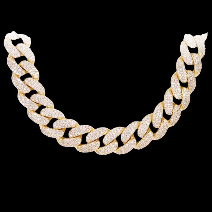 14K Gold 18MM Round Moissanite Cuban Link Chain Close Up View