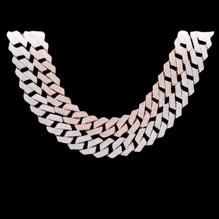 14K Gold 19MM Round Moissanite Cuban Link Chain Close Up View