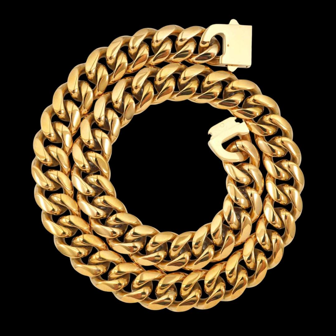 18MM 14K Yellow Gold Cuban Link Chain Full Close Up View