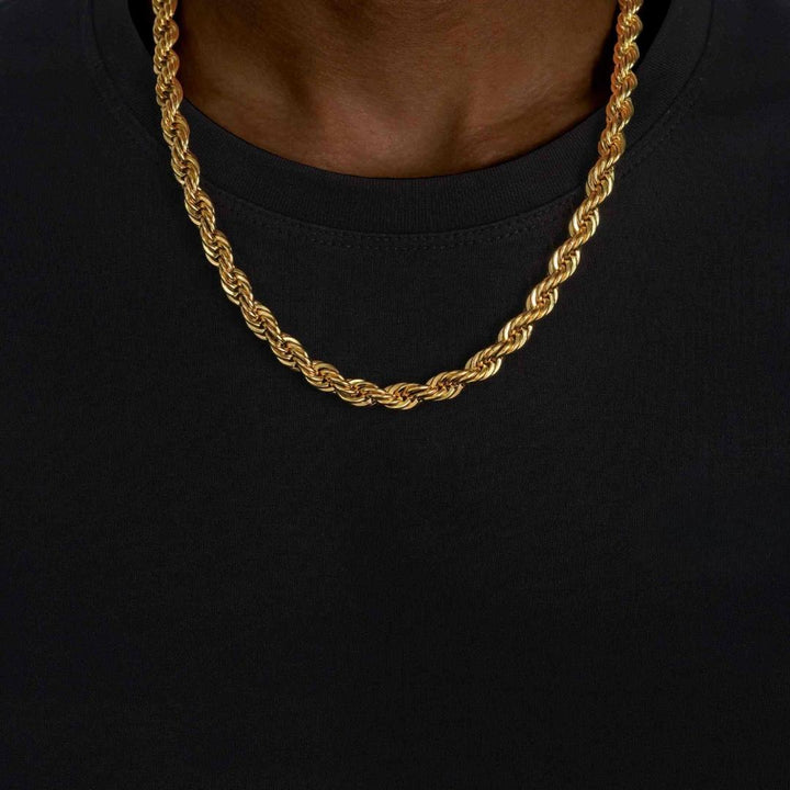 8MM 14K Yellow Gold Rope Link Necklace Neck View