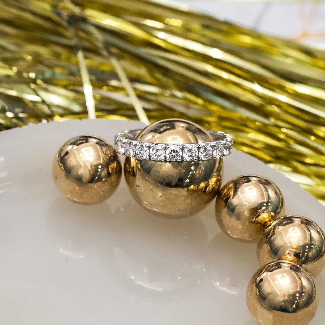 Brillantia Round Cut Diamond Engagement Band