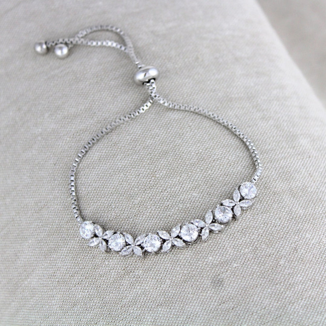 Moissanite 19.38 CT Marquise Diamond Brutalist Bracelet Jewel Carts