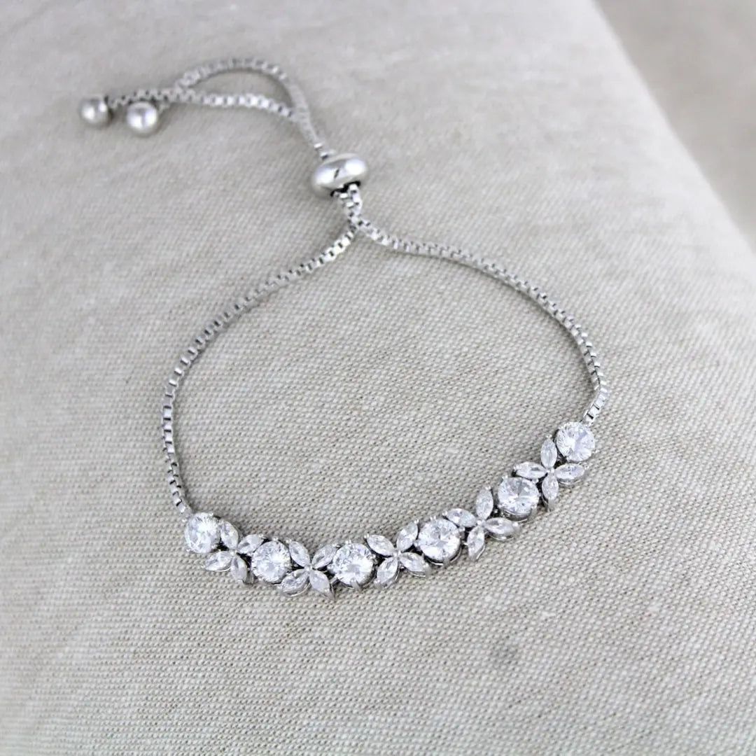 Moissanite 19.38 CT Marquise Diamond Brutalist Bracelet Jewel Carts