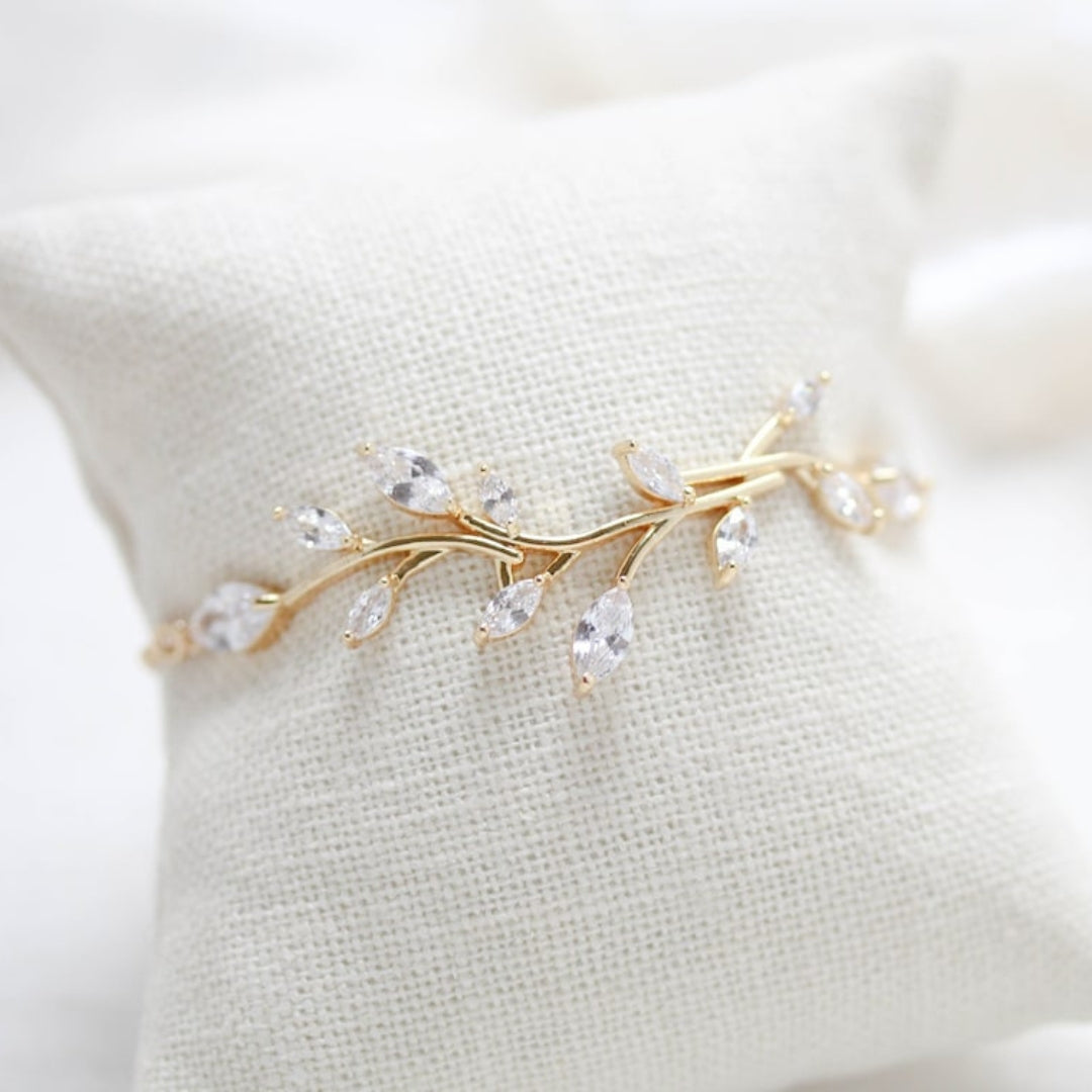 Moissanite 12.00 CT Marquise Diamond Minimalist Bracelet Jewel Carts