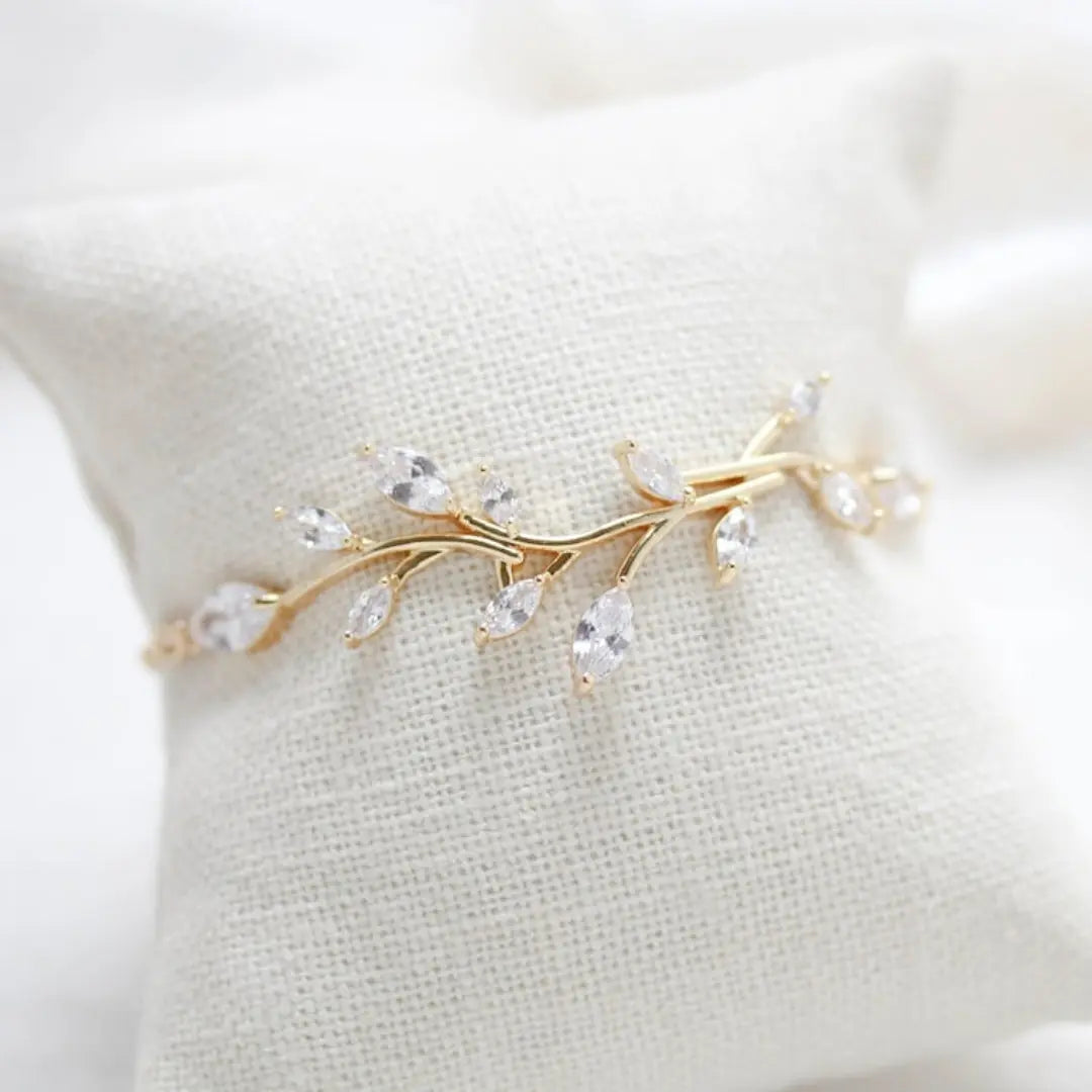 Moissanite 12.00 CT Marquise Diamond Minimalist Bracelet Jewel Carts