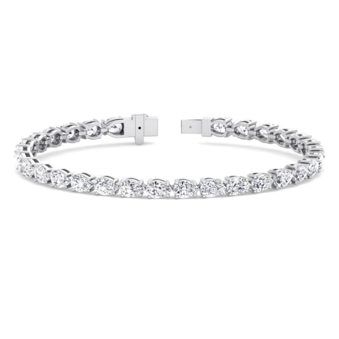 Moissanite 9.65 CT Pear Diamond Art Nouveau Bracelet Jewel Carts