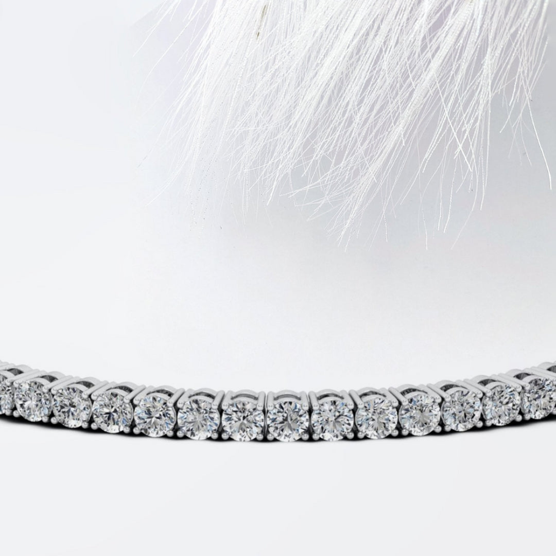 Moissanite 7.87 CT Round Diamond Minimalist Bracelet Jewel Carts