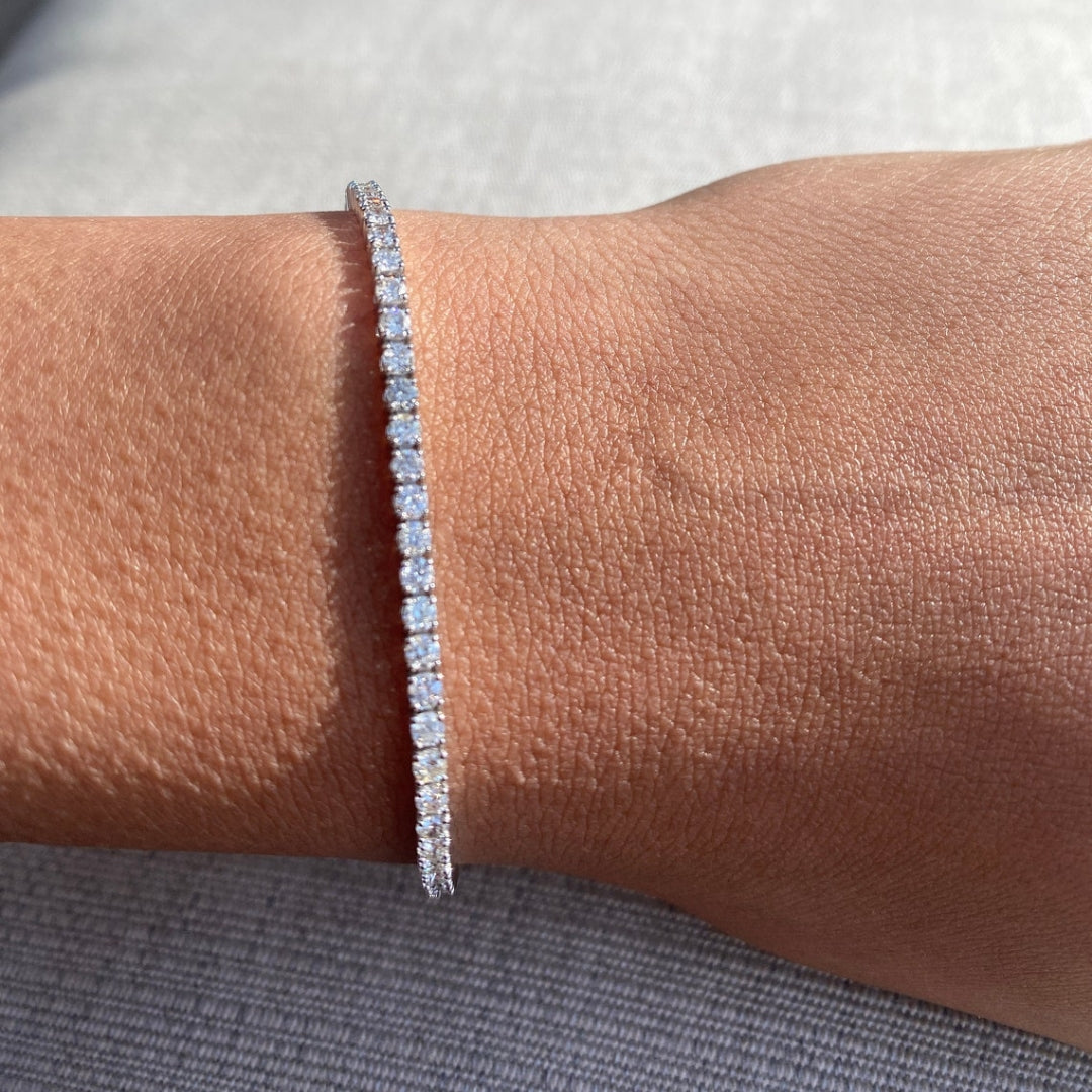 Moissanite 7.13 CT Round Diamond Art Deco Bracelet Jewel Carts