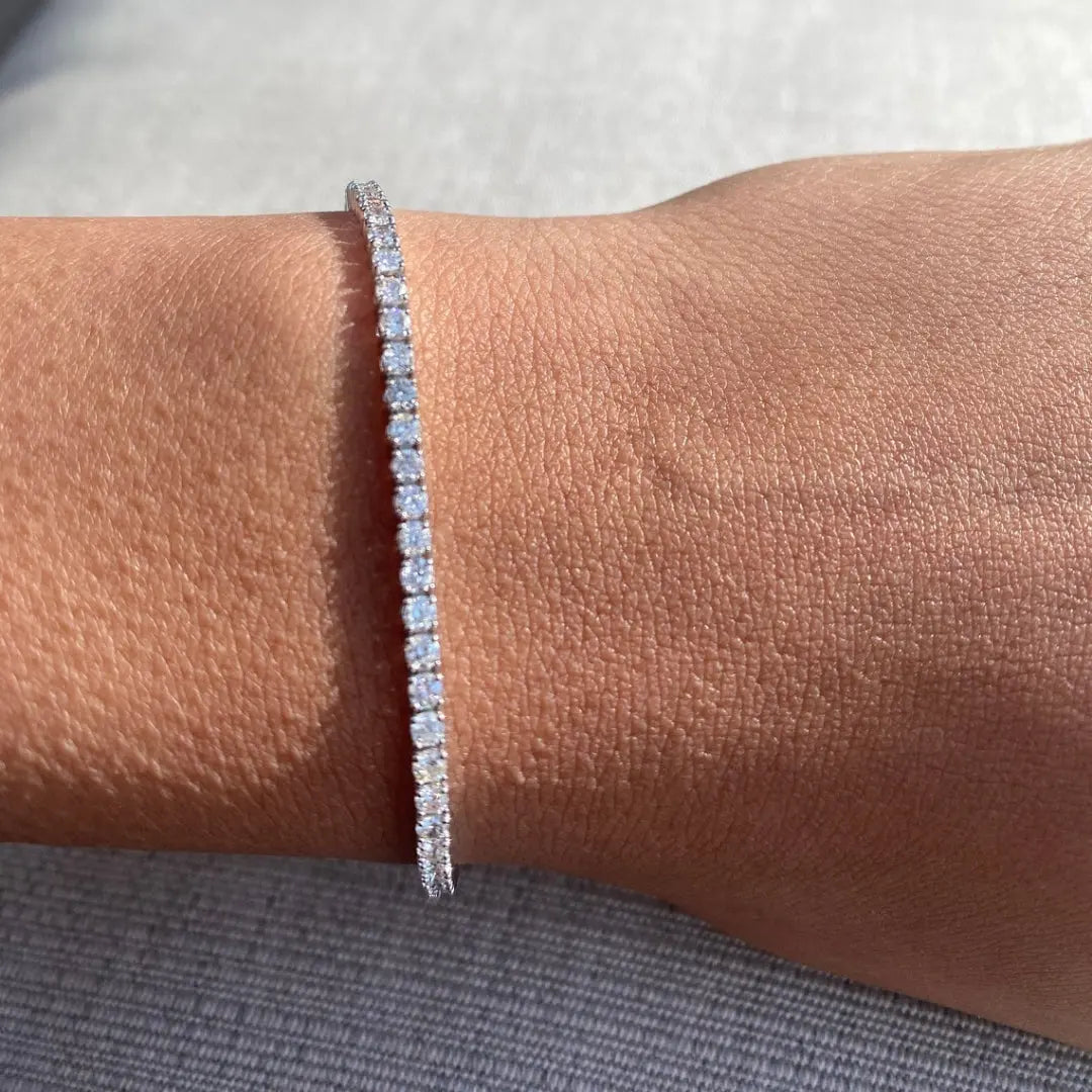 Moissanite 7.13 CT Round Diamond Art Deco Bracelet Jewel Carts