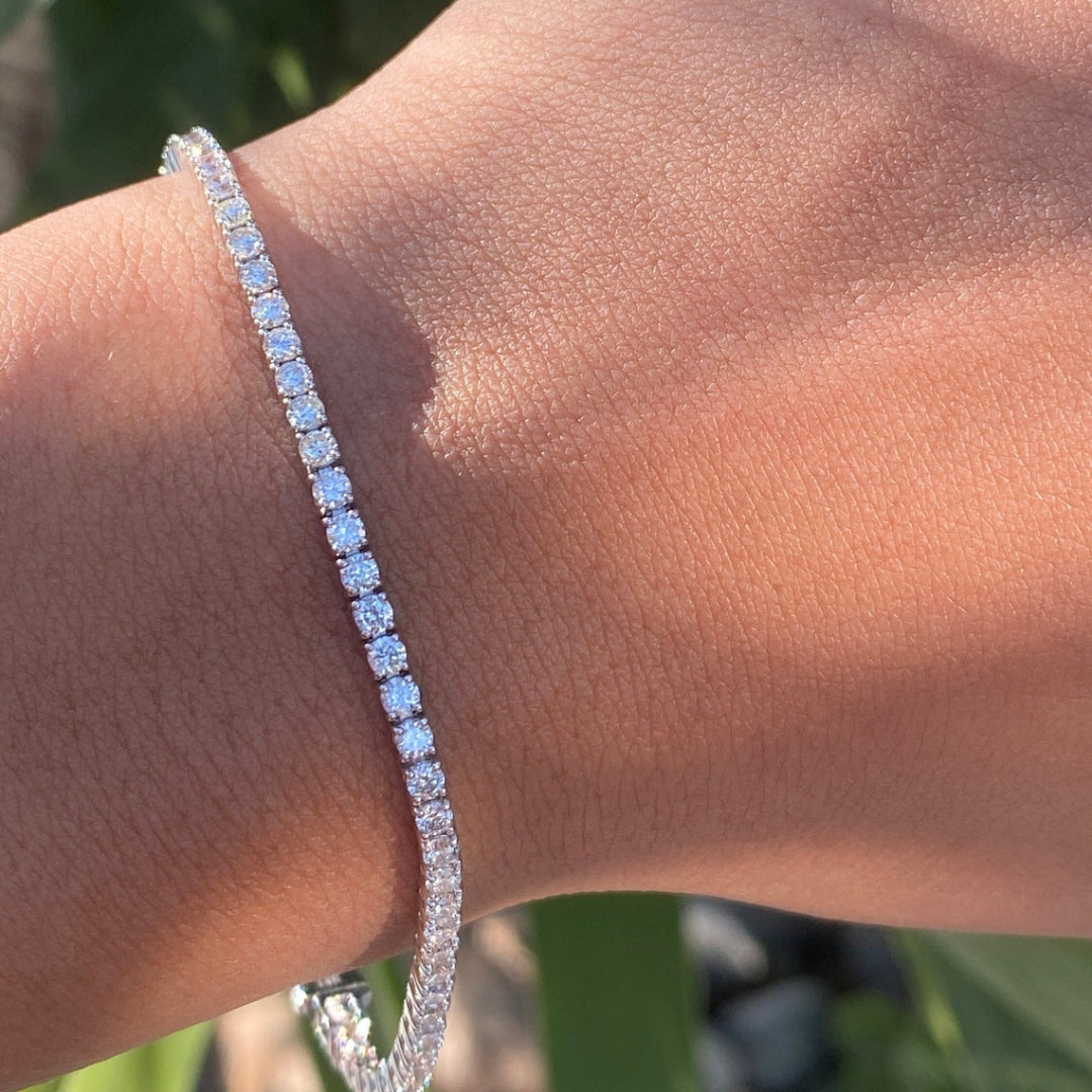 Moissanite 7.13 CT Round Diamond Art Deco Bracelet Jewel Carts