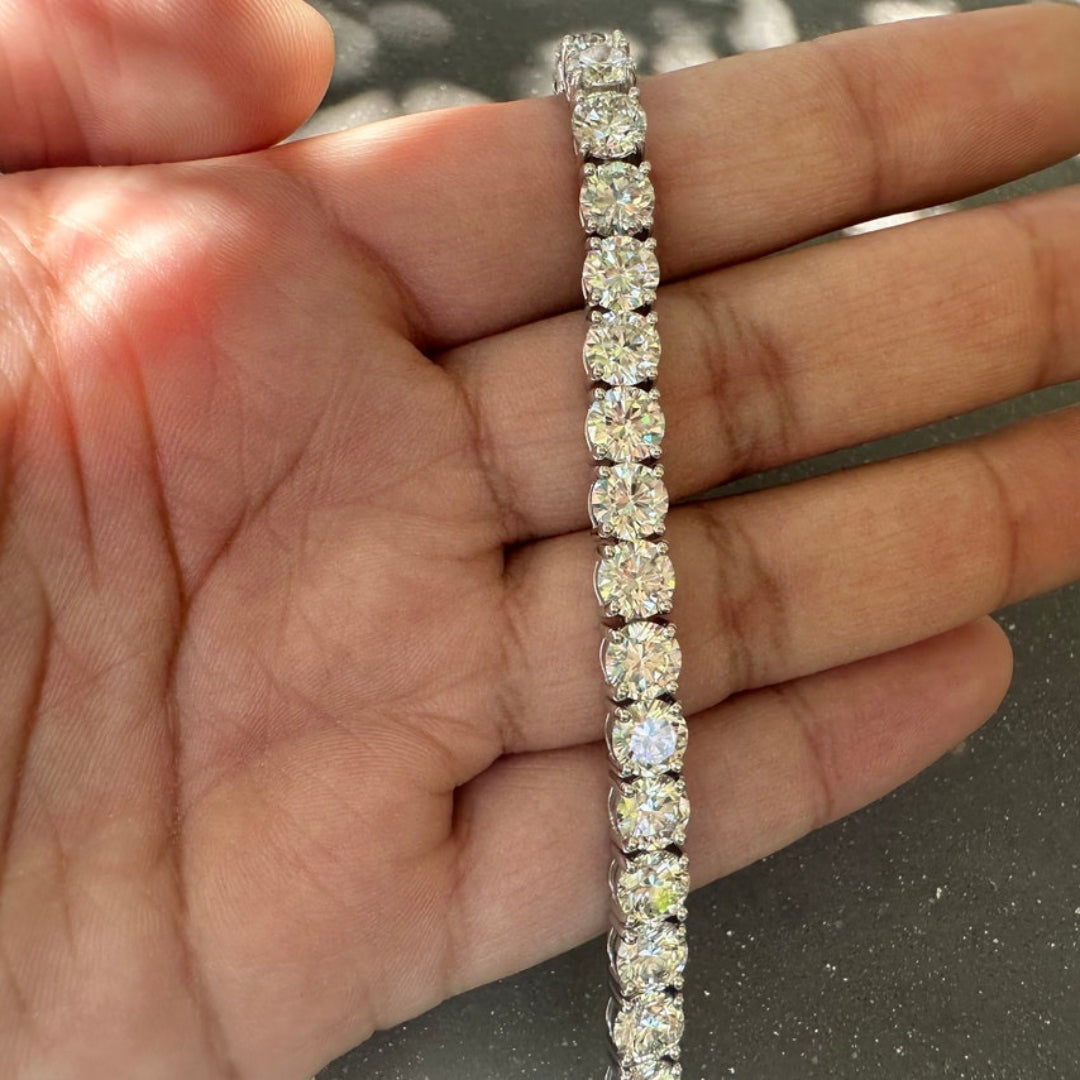 Moissanite 20.00 CT Round Diamond Mid-Century Bracelet Jewel Carts
