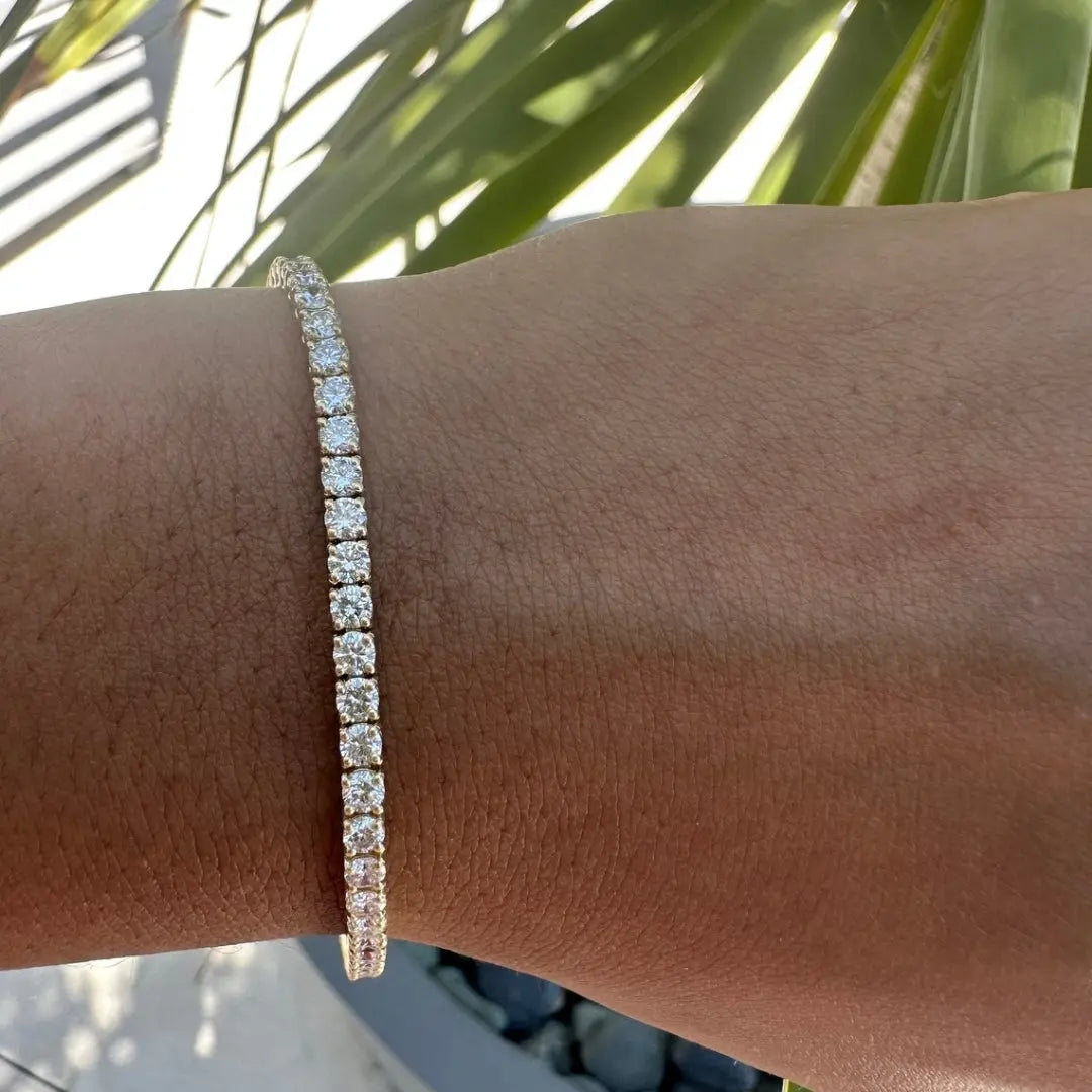 Moissanite 5.00 CT Round Diamond Mid-Century Bracelet Jewel Carts