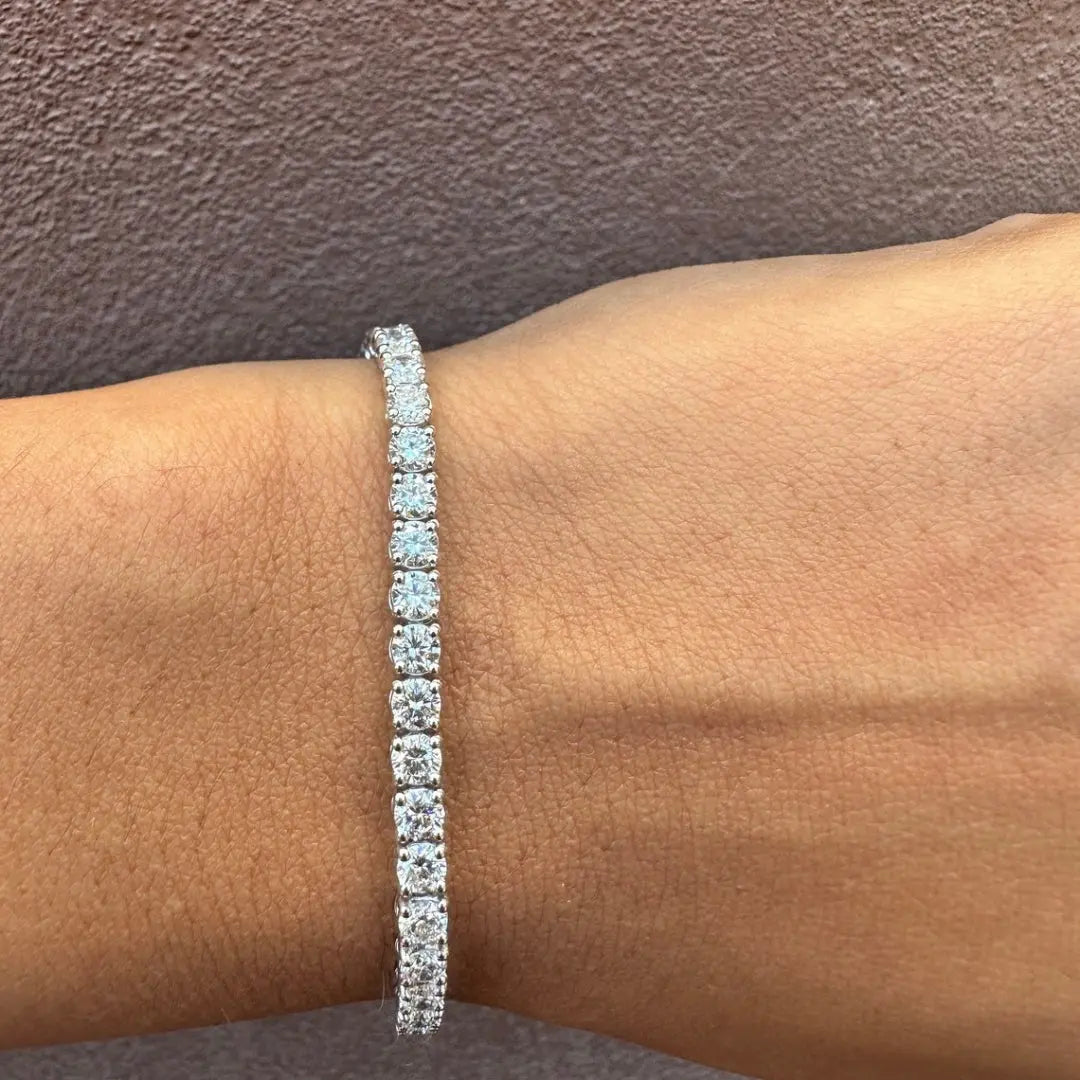 Moissanite 7.00 CT Round Diamond Minimalist Bracelet Jewel Carts