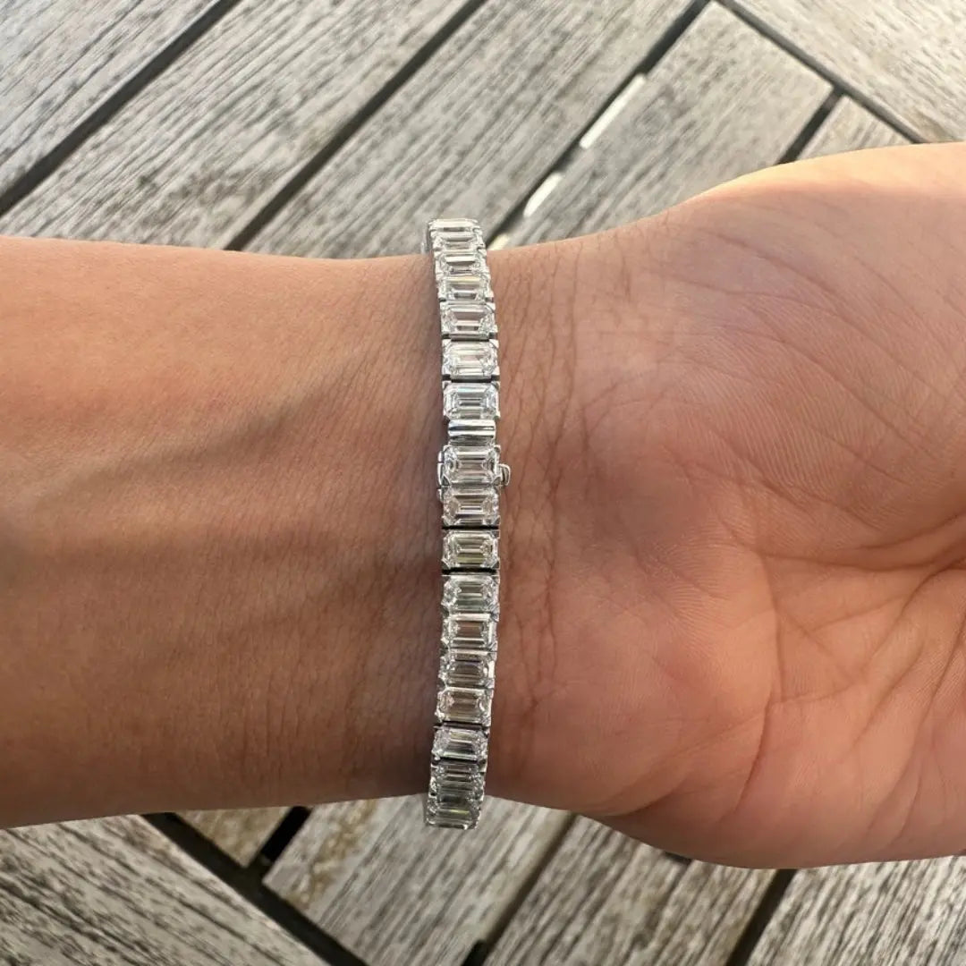 Moissanite 14.00 CT Emerald Diamond Gothic Bracelet Jewel Carts