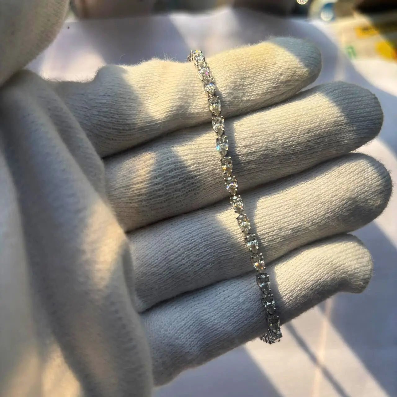 Sparkling Pear Cut Moissanite Women's Bracelet Jewel Carts