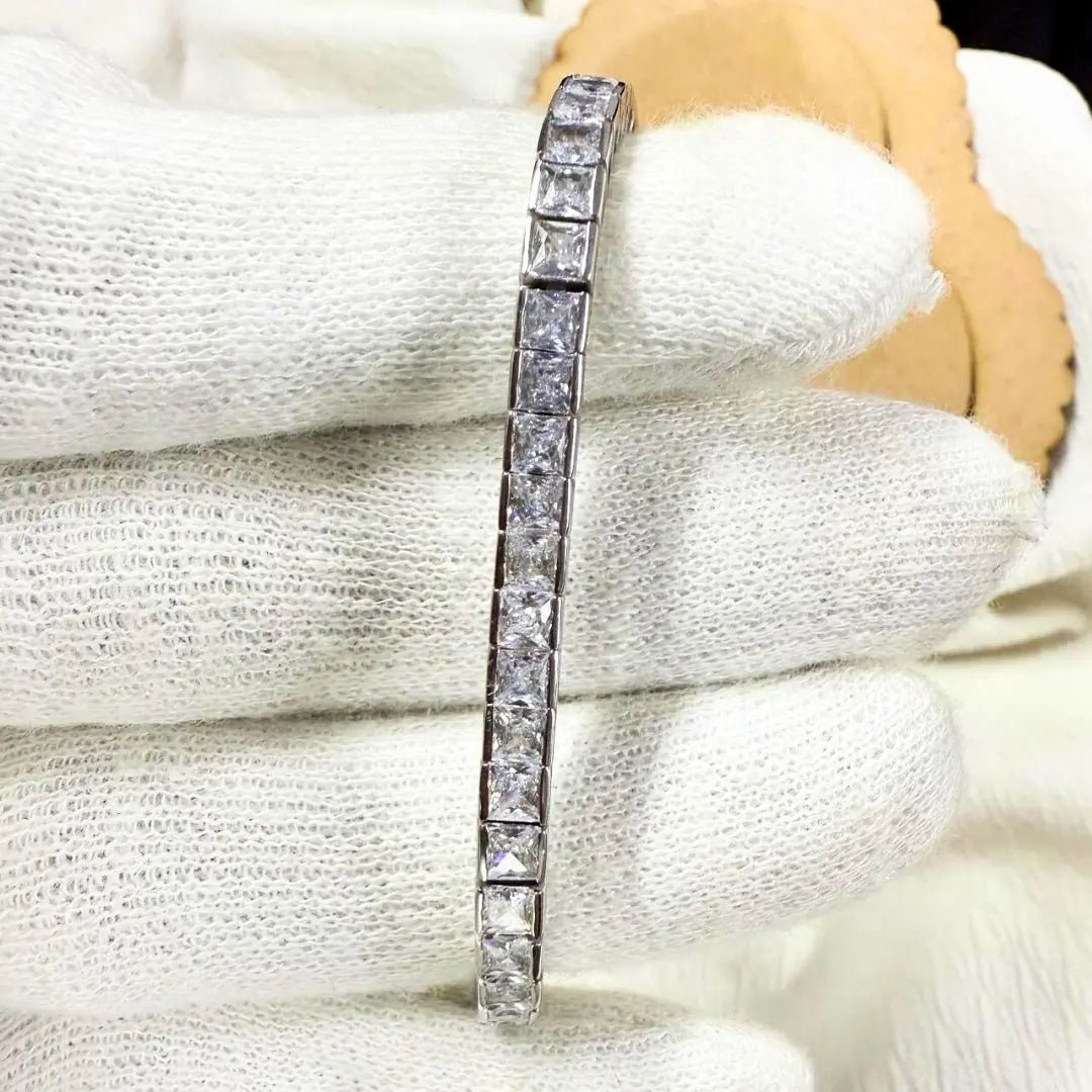Princess Diamond Tennis Bracelet in White Gold Jewel Carts