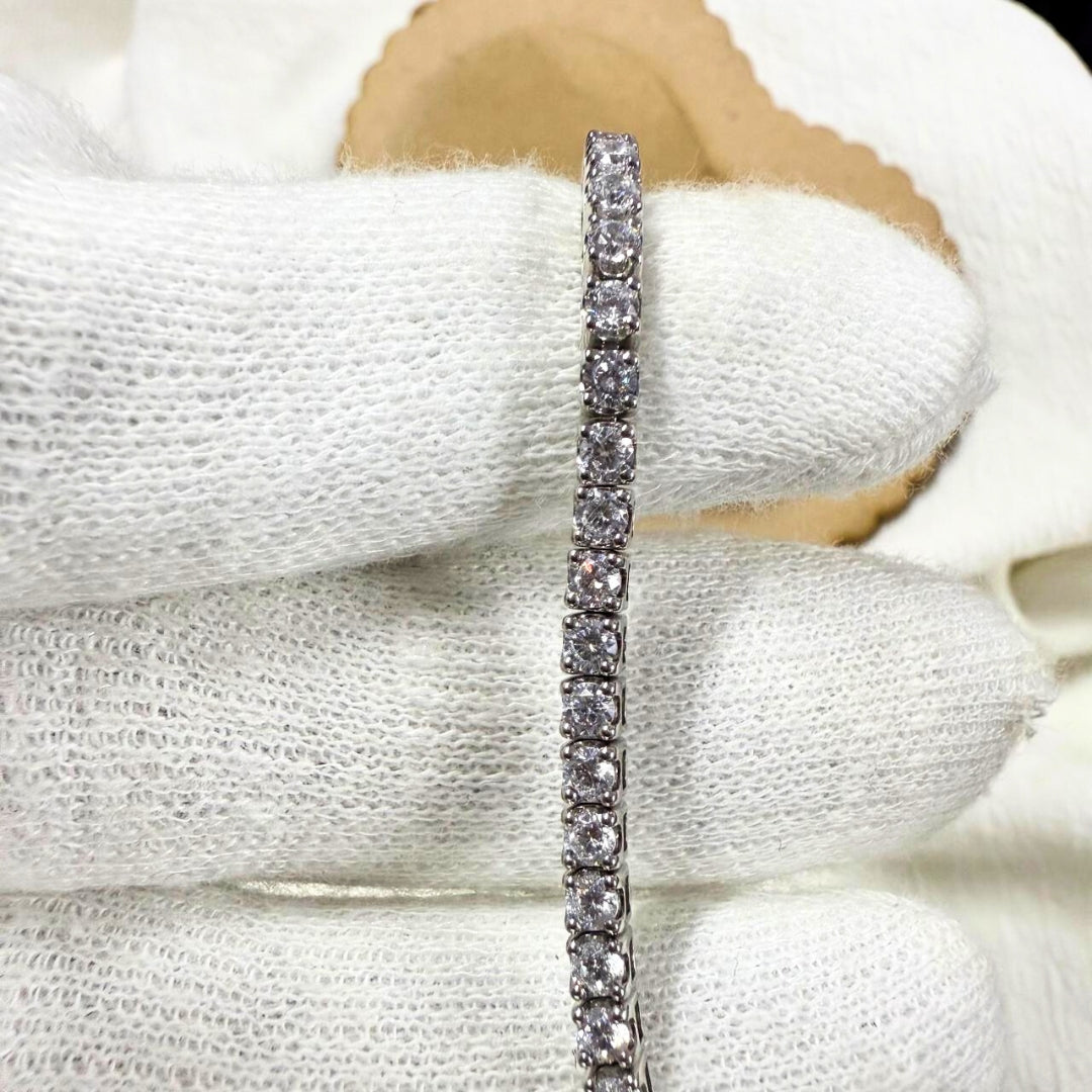 Lustrous 3.75 CT Round Diamond Tennis Bracelet