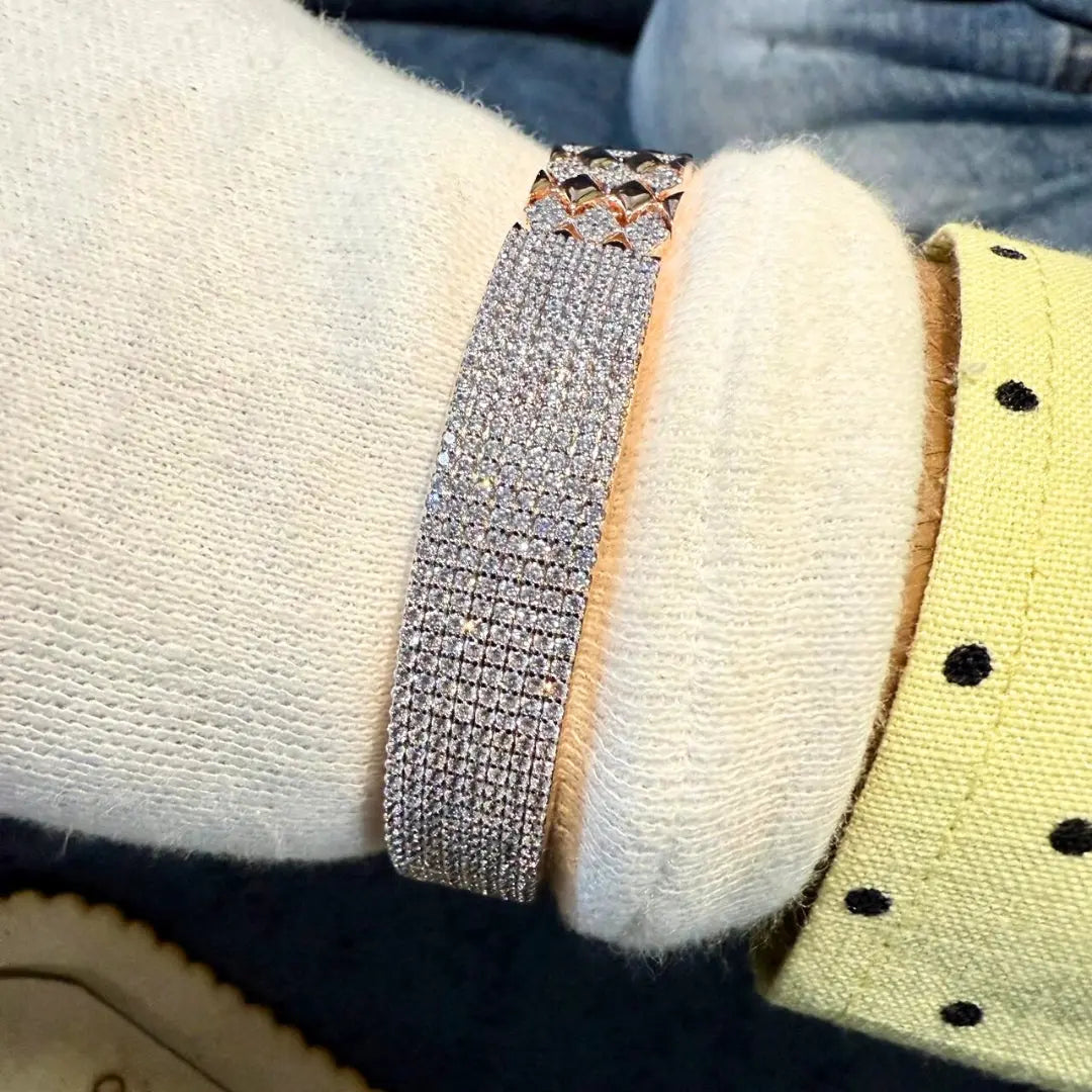 Premium Rose Gold Bracelet with Sparkling Diamond Detailing Jewel Carts