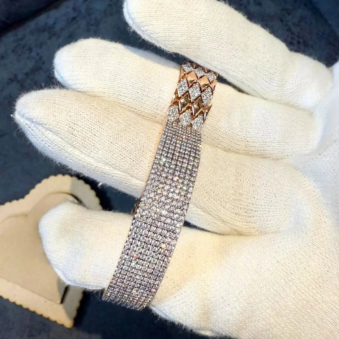 Premium Rose Gold Bracelet with Sparkling Diamond Detailing Jewel Carts