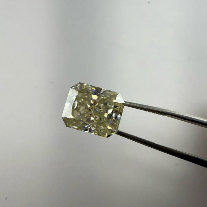 Moissanite 1.00 CT Light Yellow Radiant Loose Diamond