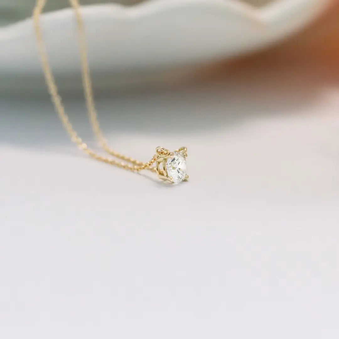 Fastidious Round Cut Diamond Necklace Jewel Carts