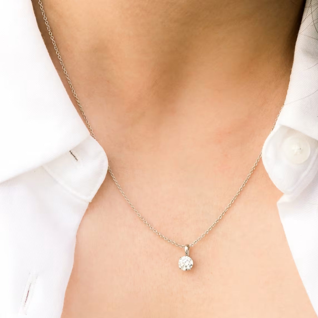 Vulgarly Elegant Round Cut Diamond Necklace Jewel Carts