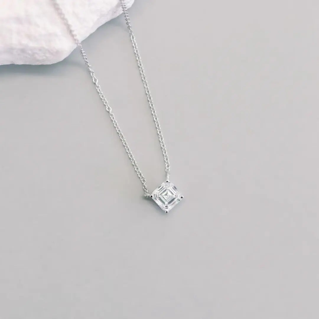 Copious Asscher Cut Diamond Necklace Jewel Carts
