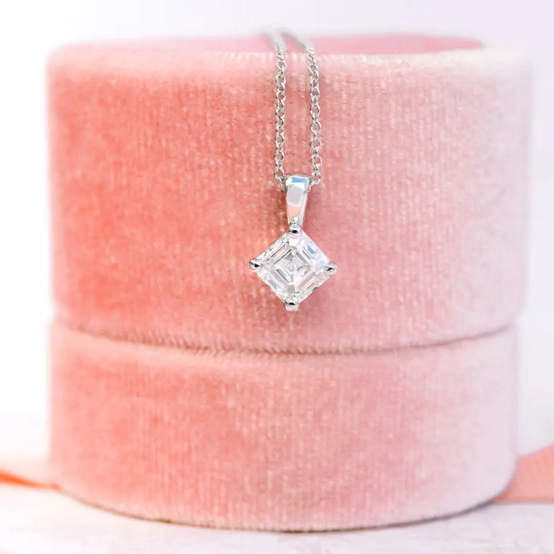 Blooming Asscher Cut Diamond Necklace Jewel Carts