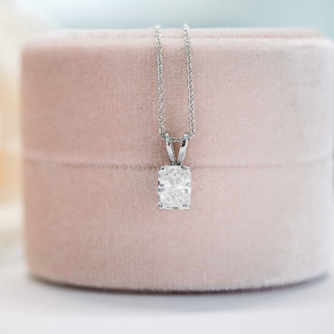 Breathtaking Radiant Cut Diamond Necklace Jewel Carts