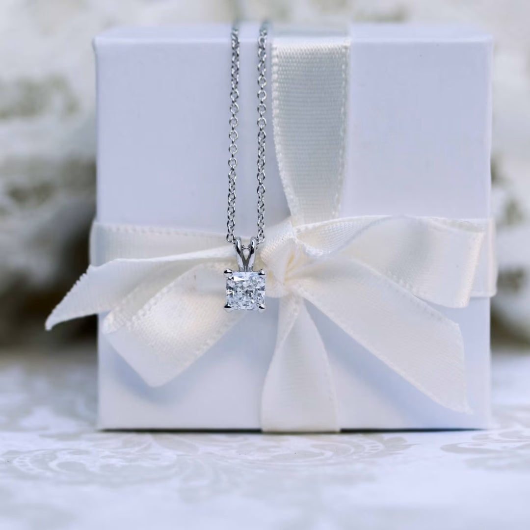 Breathtaking Radiant Cut Diamond Necklace Jewel Carts