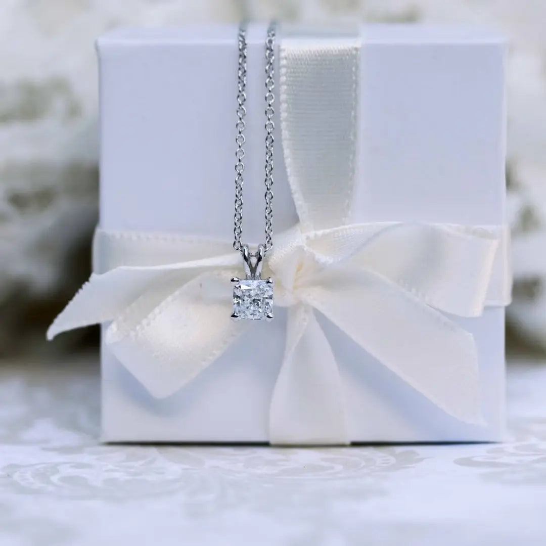 Breathtaking Radiant Cut Diamond Necklace Jewel Carts