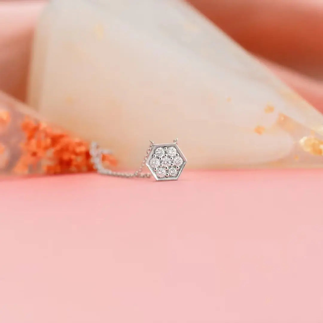 Suitable Round Cut Diamond Necklace Jewel Carts