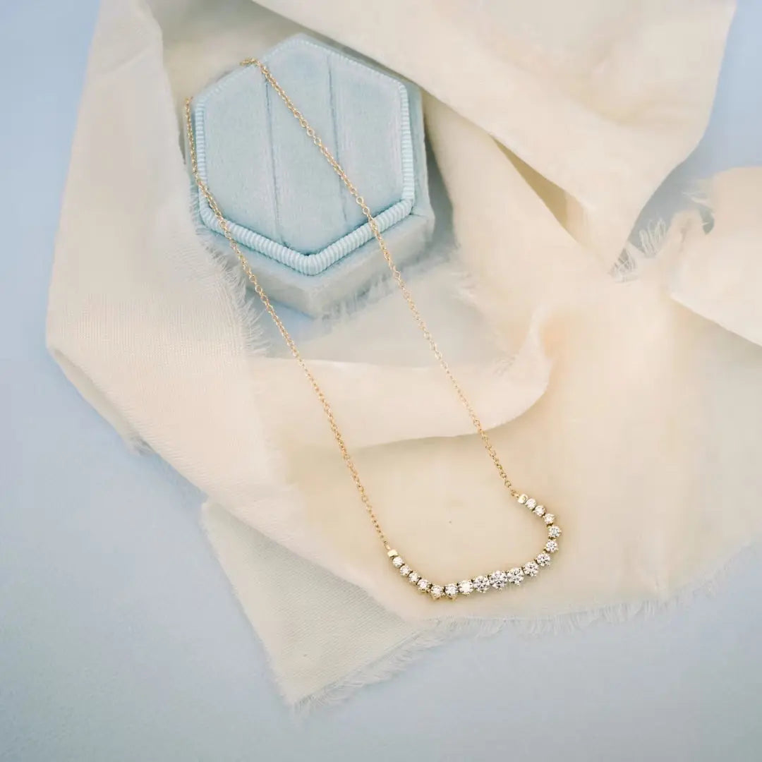 Illumine Round Cut Diamond Necklace Jewel Carts