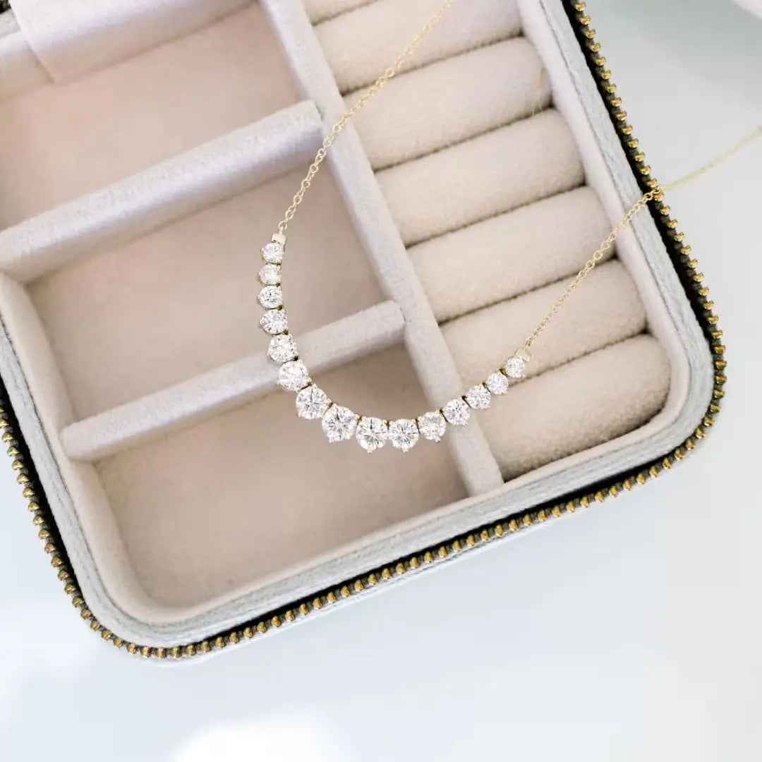 Illumine Round Cut Diamond Necklace Jewel Carts