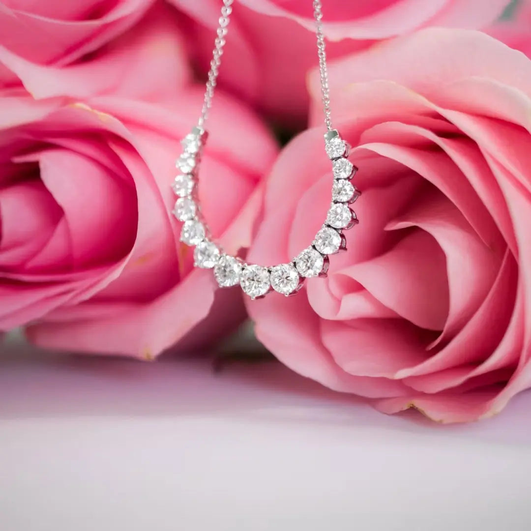 Illumine Round Cut Diamond Necklace Jewel Carts