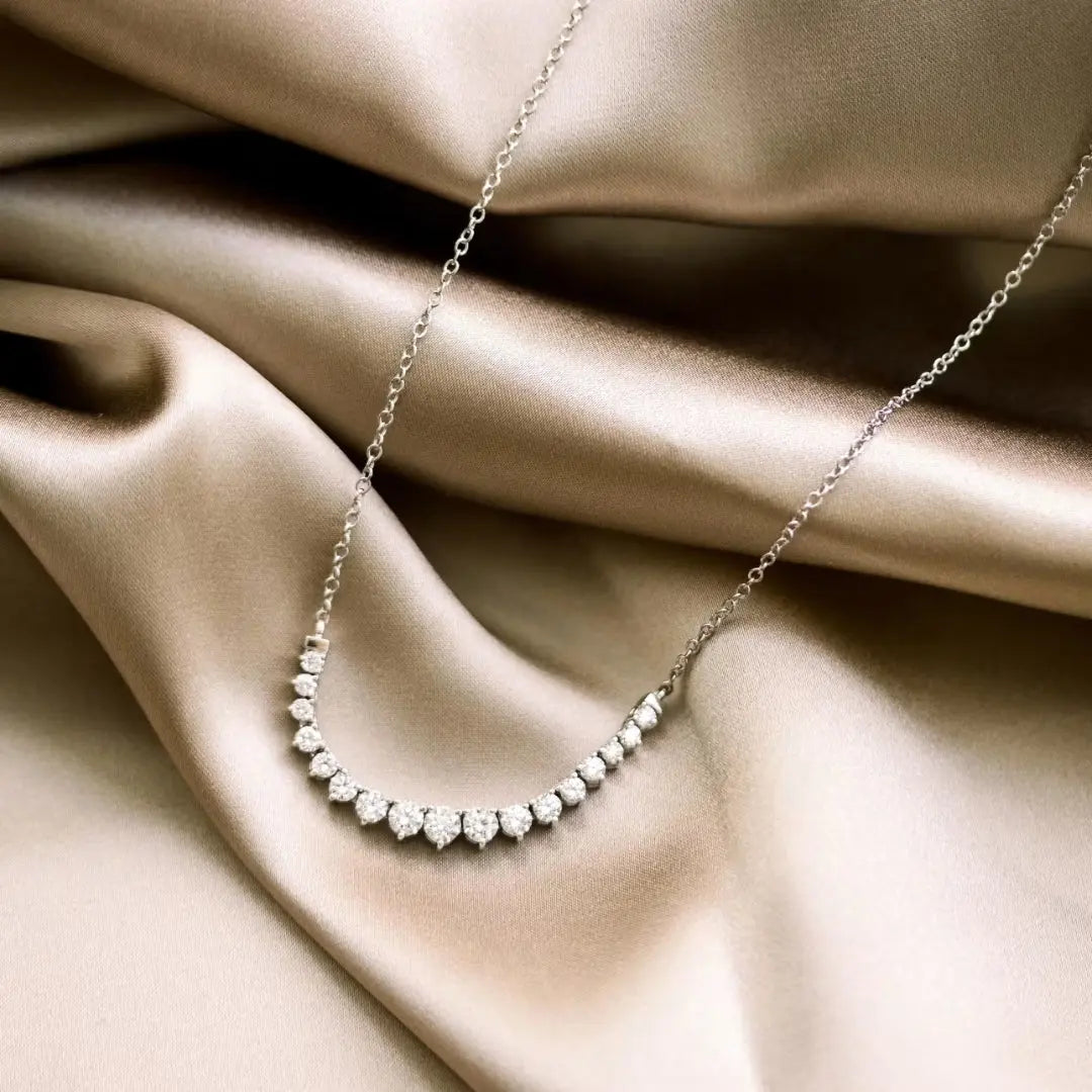 Illumine Round Cut Diamond Necklace Jewel Carts