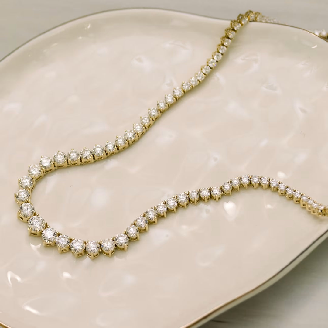 Blaze Round Cut Diamond Necklace Jewel Carts