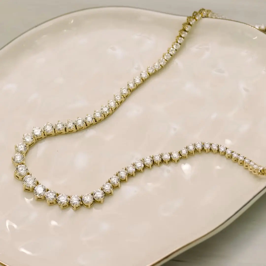 Blaze Round Cut Diamond Necklace Jewel Carts