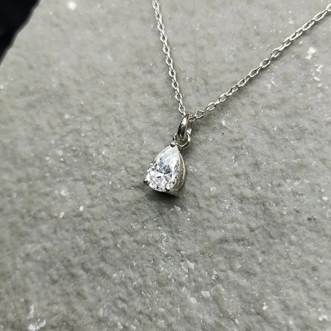 Sparkly Pear Cut Diamond Necklace Jewel Carts