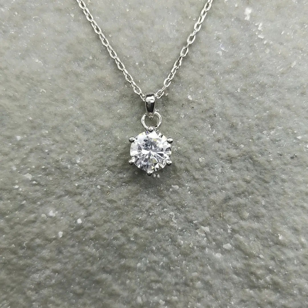 Mystic Round Cut Diamond Necklace Jewel Carts