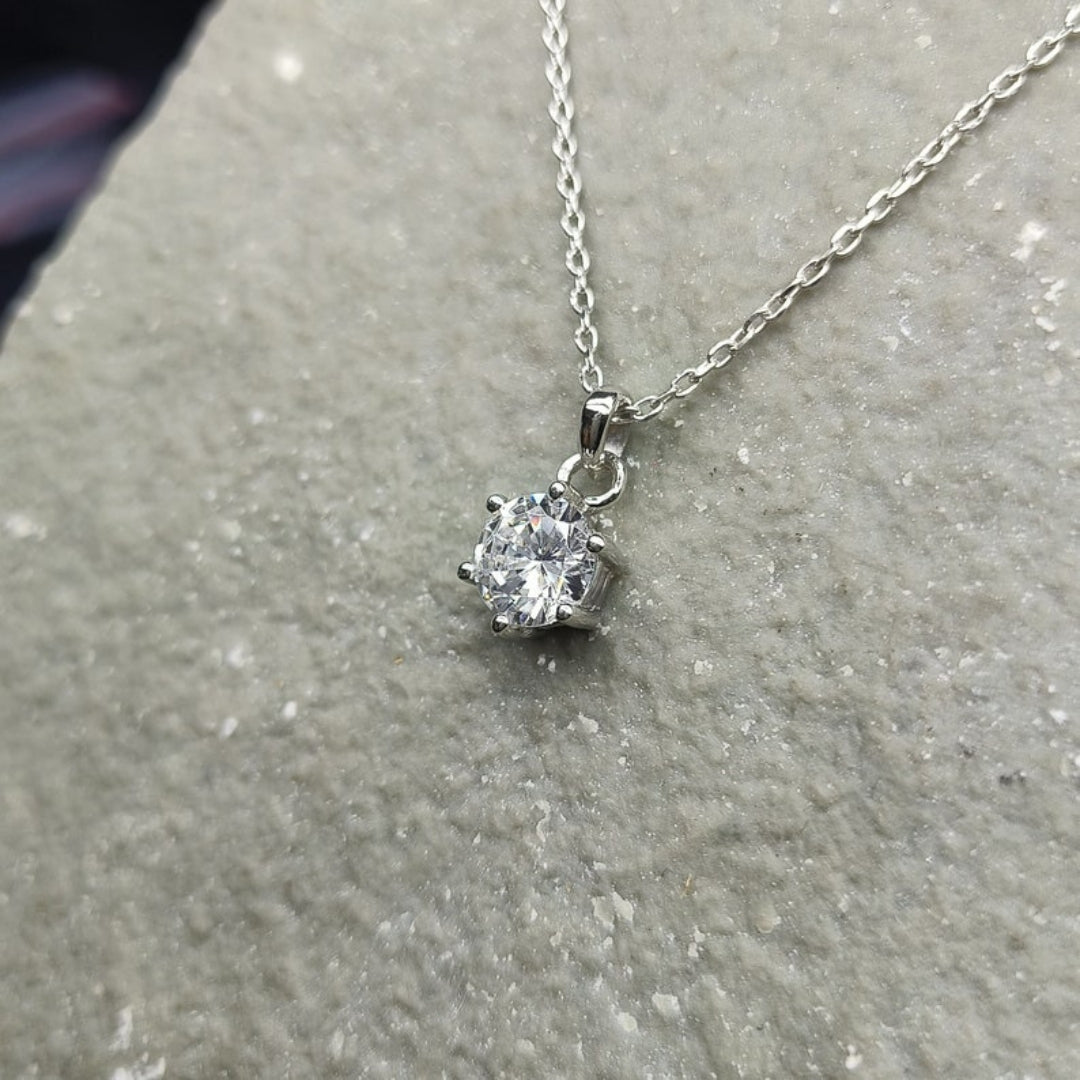 Mystic Round Cut Diamond Necklace