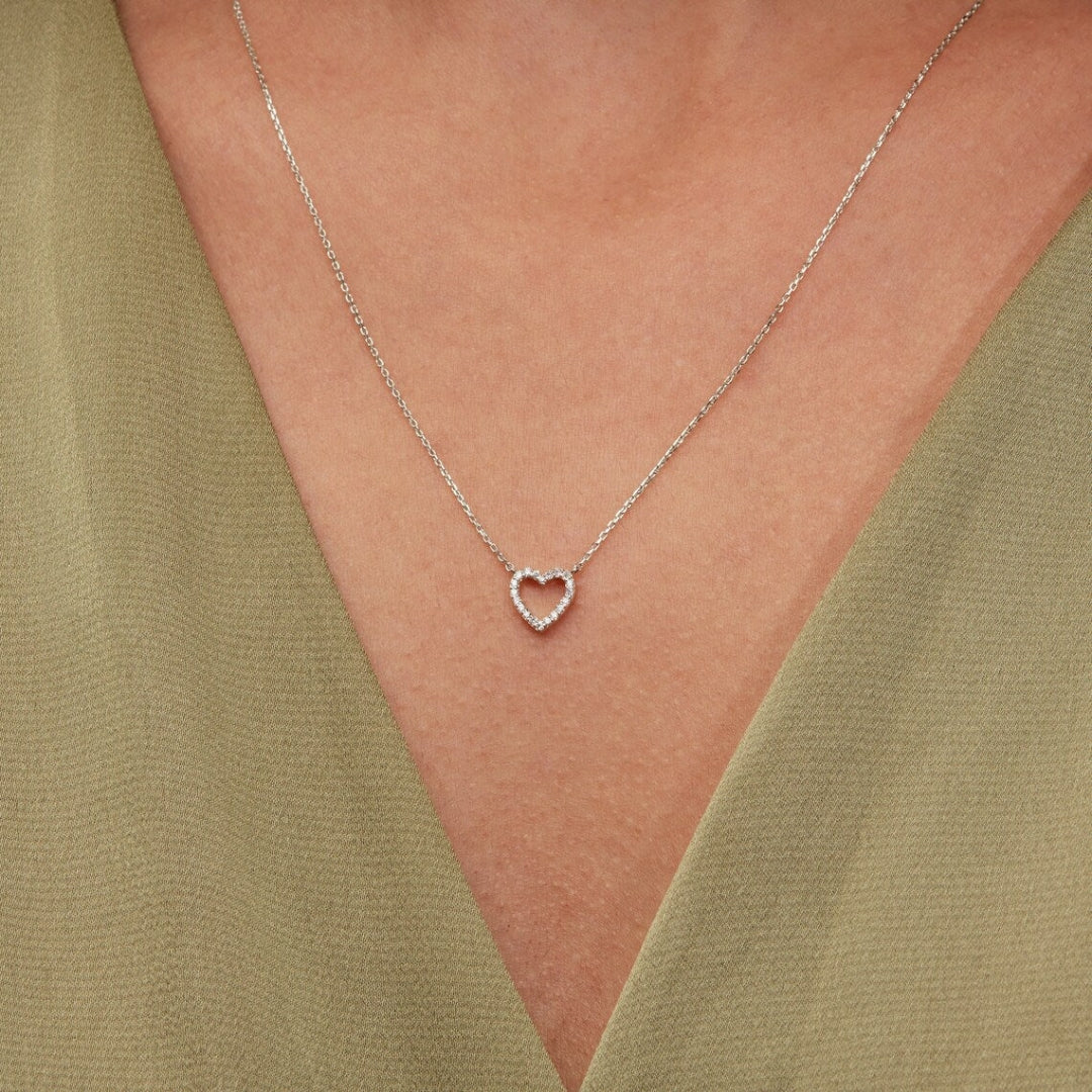 Moissanite 1.13 CT Round Cut Diamond Necklace Jewel Carts