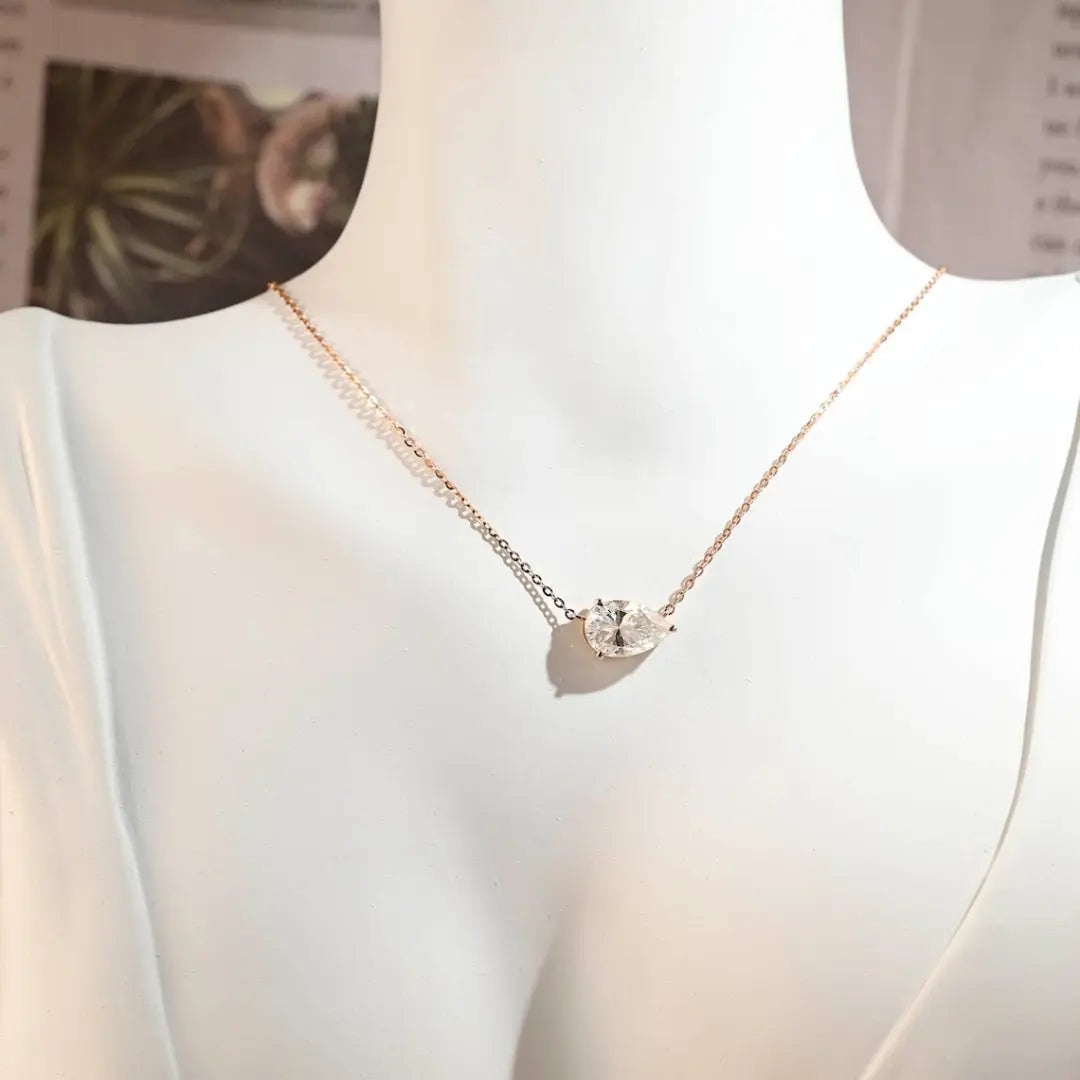Moissanite 3.00 CT Pear Cut Diamond Necklace Jewel Carts