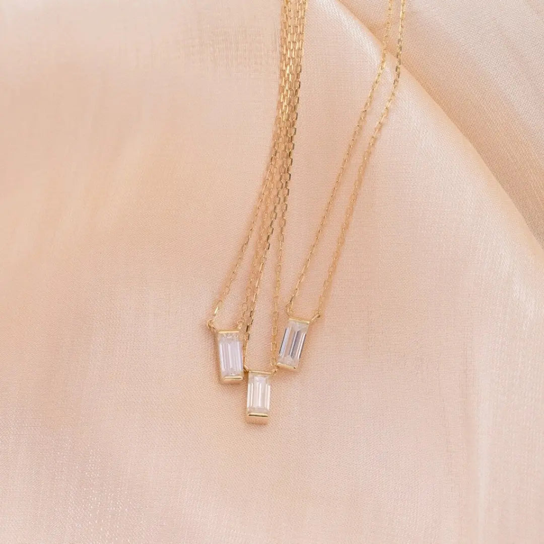 Moissanite 1.10 CT Baguette Cut Diamond Necklace Jewel Carts