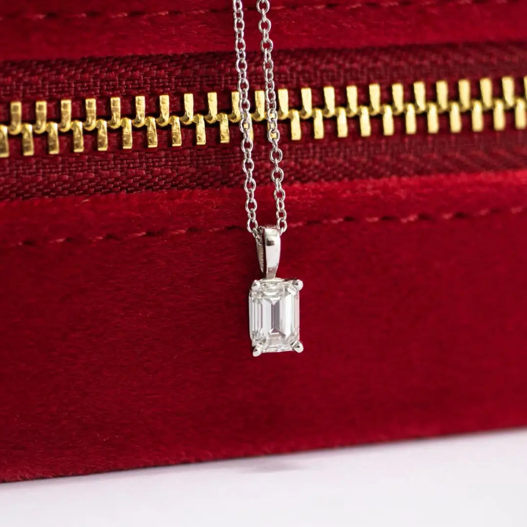 Exuberant Emerald Cut Diamond Necklace Jewel Carts