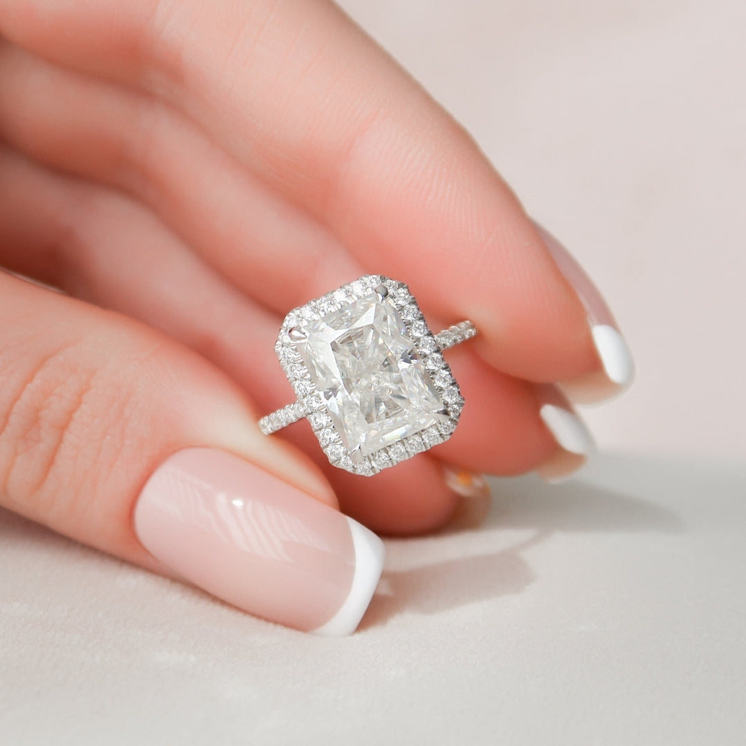 4.50 CT Radiant Cut Moissanite Engagement Ring Stylish Straight Set