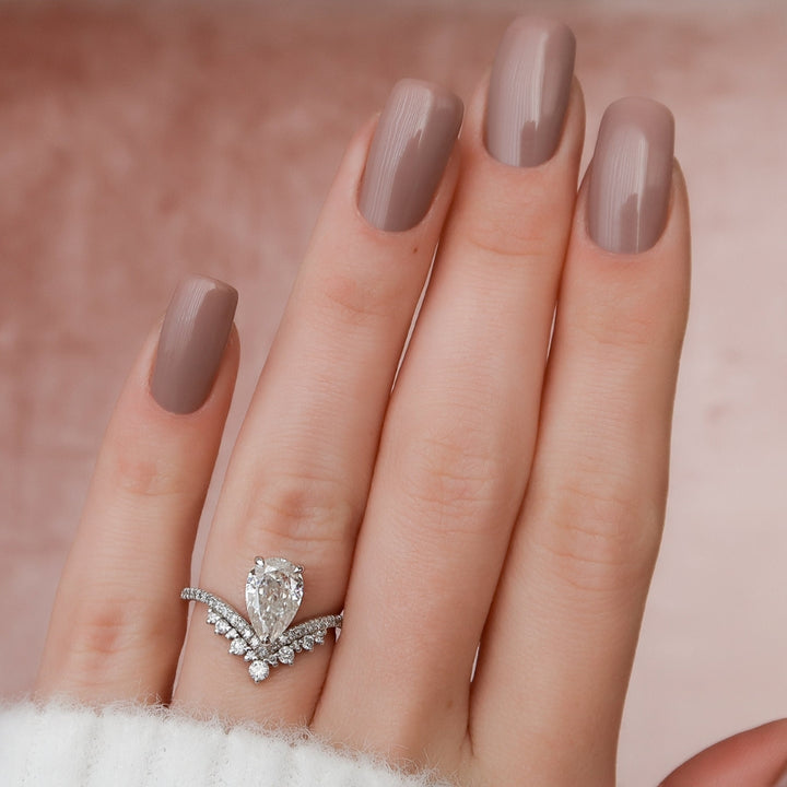 Pear Cut Lovely Moissanite Halo Engagement Ring