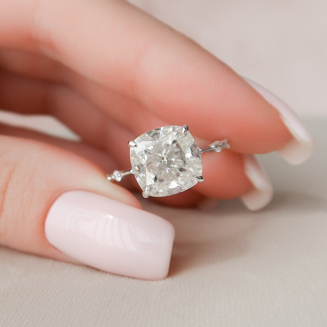 Exquisite 4.85 CT Cushion Moissanite Diamond with Clarity for Custom-Made Handmade Rings